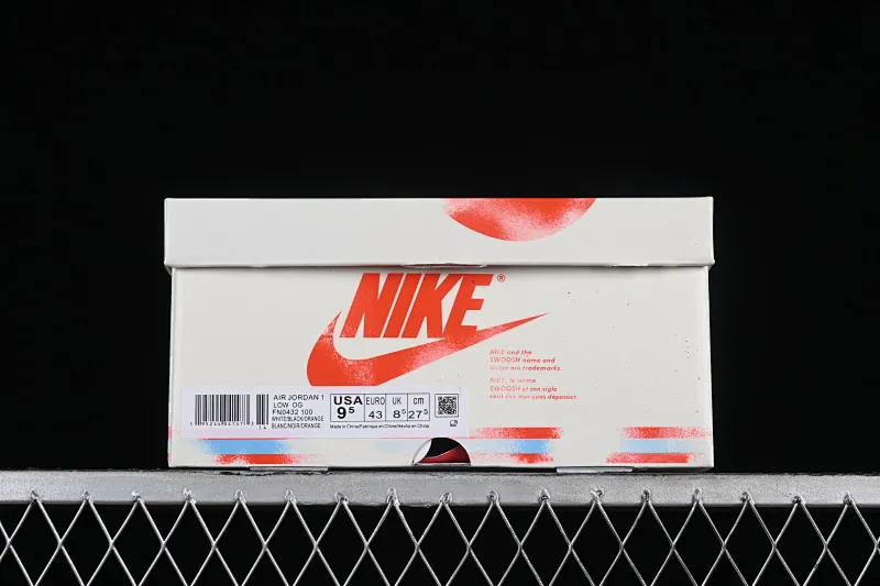 All categories Air Jordan Jordan series basketball shoes Air Jordan 1 Low Z version Trophy Room x Jordan 1 Low OG "Away" AJ1 Joe 1 Jordan's son low-top cultural casual sneakers FN0432-100